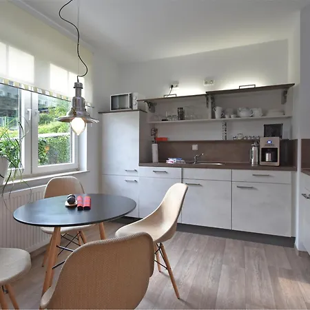 Relaxing Escape With Terrace, Cleaning Included Διαμέρισμα Σενμπρούν