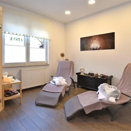 Διαμέρισμα Relaxing Escape With Terrace, Cleaning Included Σενμπρούν